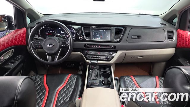 Kia Canival 2017 — photo 7