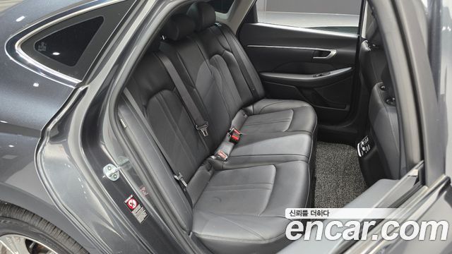 Hyundai Sonata 2020 — photo 18