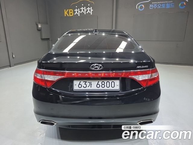 Hyundai Grandeur 2017 — photo 4