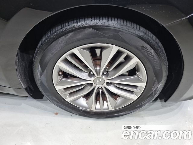 Hyundai Grandeur 2017 — photo 7