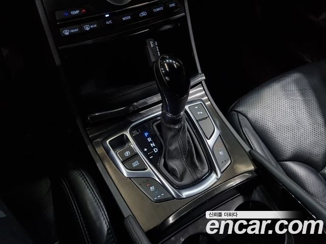 Hyundai Grandeur 2017 — photo 16