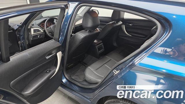 BMW 1-Series 2017 — photo 11