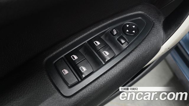 BMW 1-Series 2017 — photo 13