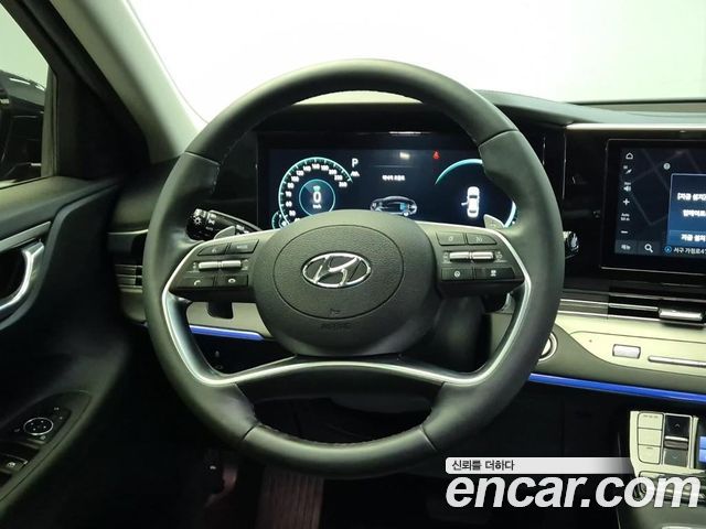 Hyundai Grandeur 2022 — photo 9