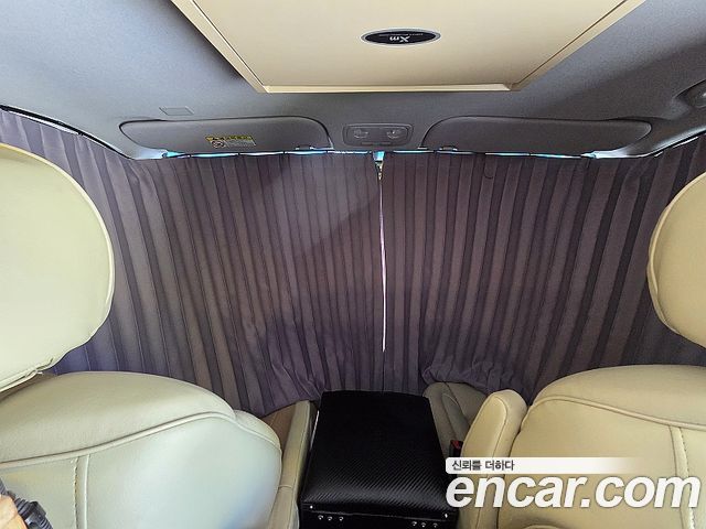 Hyundai Starex 2018 — photo 10