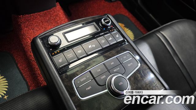 Kia K9 2015 — photo 26