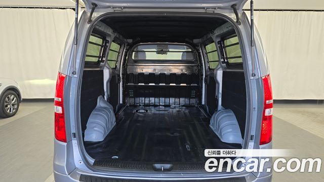 Hyundai Starex 2021 — photo 15