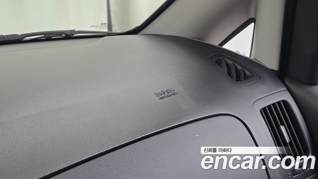 Hyundai Starex 2021 — photo 19