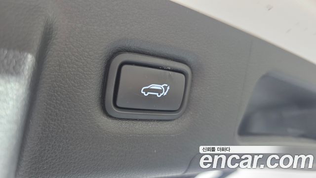 Hyundai Santafe 2021 — photo 22