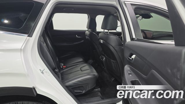 Hyundai Santafe 2021 — photo 24
