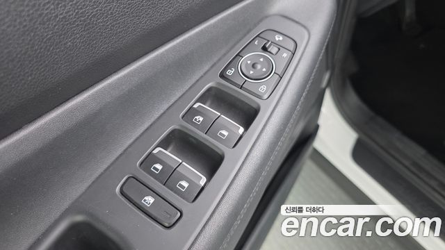 Hyundai Santafe 2021 — photo 29