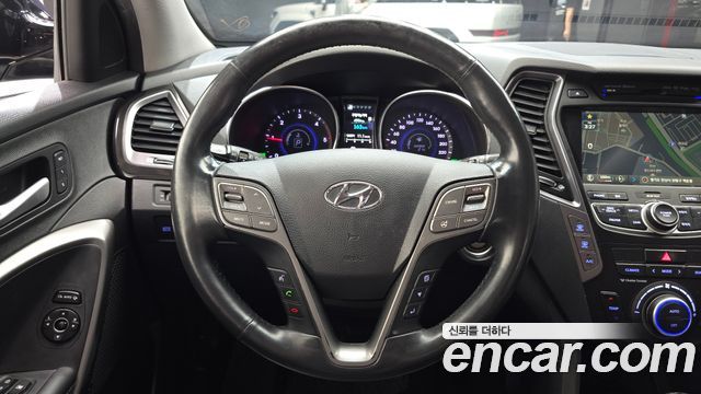 Hyundai Santafe 2014 — photo 13