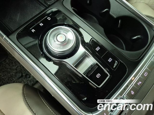 Kia Canival 2025 — photo 8
