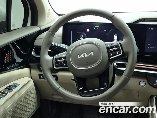 Kia Canival 2025 — photo 9