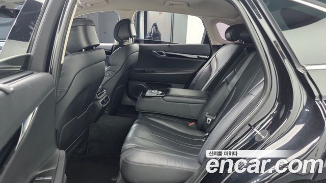 Genesis G80 2022 — photo 18