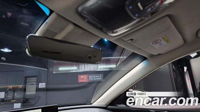 Genesis G80 2022 — photo 31