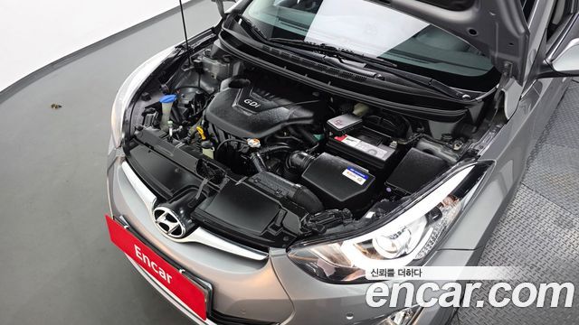 Hyundai AVANTE 2014 — photo 6