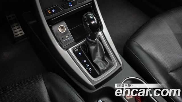 Hyundai AVANTE 2014 — photo 9