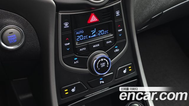 Hyundai AVANTE 2014 — photo 18