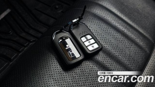 Honda Accord 2021 — photo 24