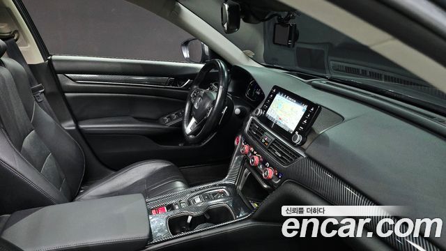 Honda Accord 2021 — photo 26