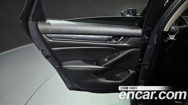 Honda Accord 2021 — photo 15