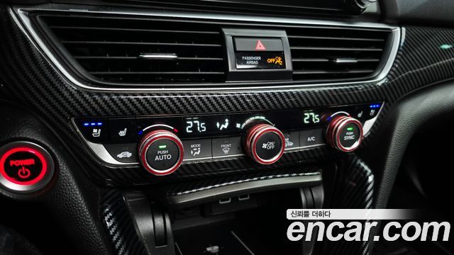 Honda Accord 2021 — photo 32