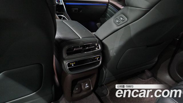 Genesis GV80 2021 — photo 30