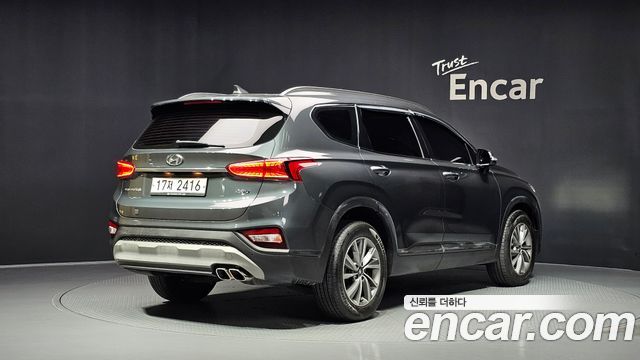 Hyundai Santafe 2019 — photo 2