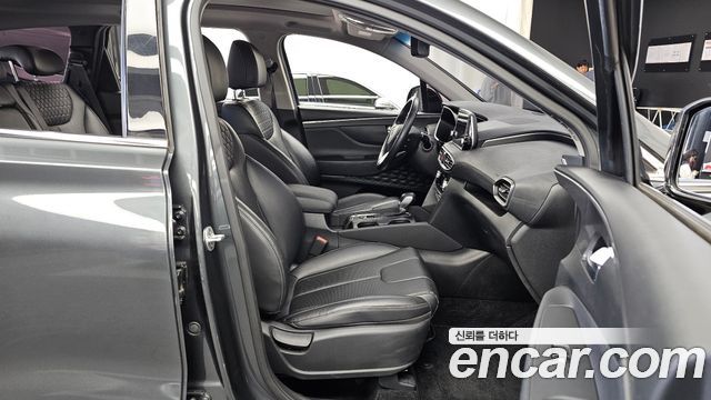 Hyundai Santafe 2019 — photo 11