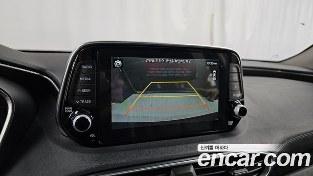 Hyundai Santafe 2019 — photo 15