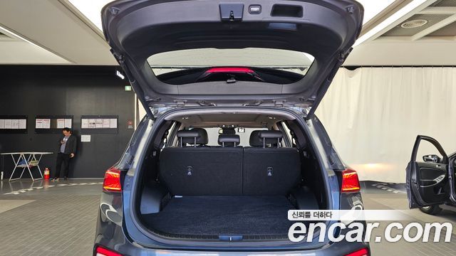 Hyundai Santafe 2019 — photo 20