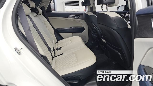 Kia Sportage 2022 — photo 17