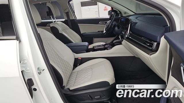 Kia Sportage 2022 — photo 16