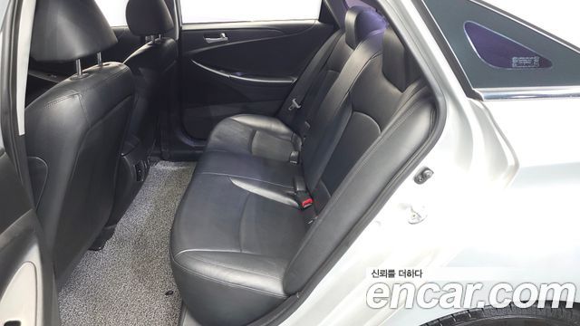 Hyundai Sonata 2014 — photo 11