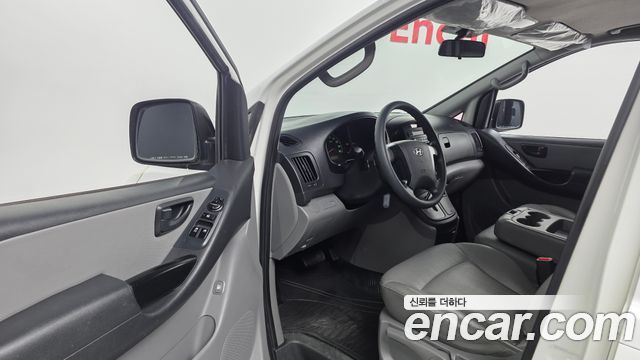 Hyundai Starex 2014 — photo 10