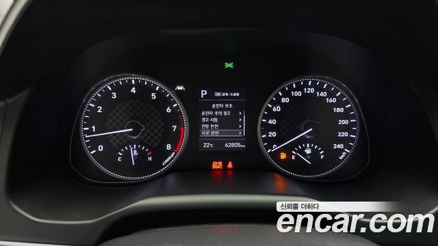 Hyundai AVANTE 2019 — photo 11