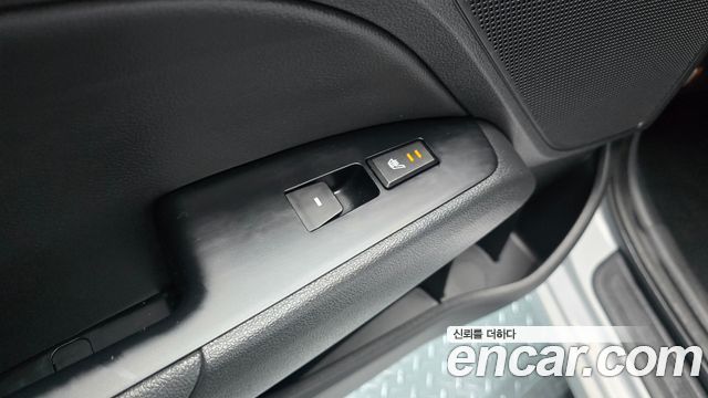 Hyundai AVANTE 2019 — photo 27