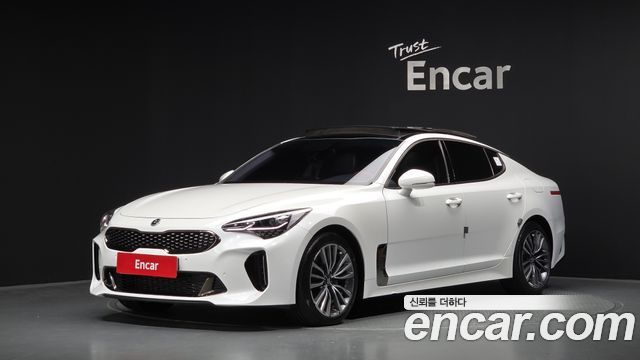 Kia Stinger 2018 — photo 1