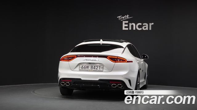 Kia Stinger 2018 — photo 4