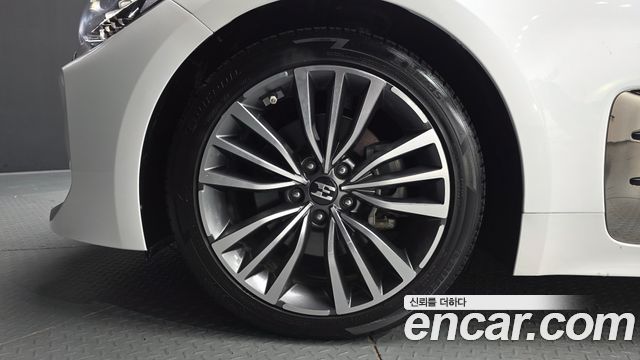 Kia Stinger 2018 — photo 5
