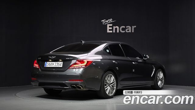 Genesis G70 2020 — photo 2