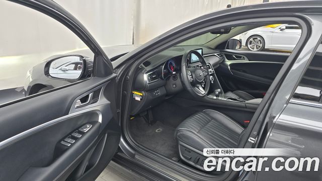 Genesis G70 2020 — photo 10