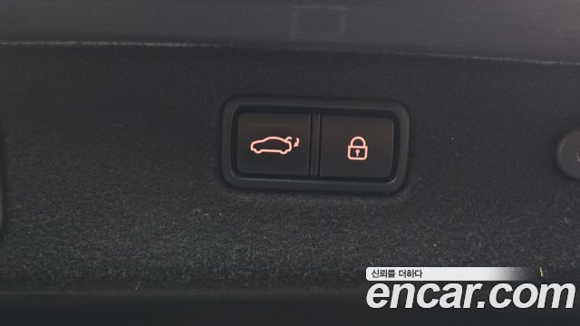 Genesis G70 2020 — photo 18