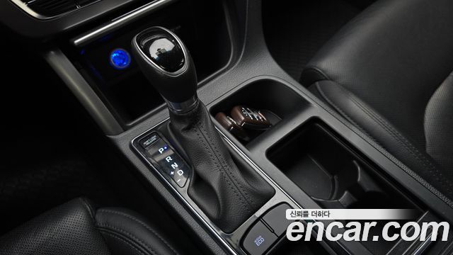 Hyundai Sonata 2017 — photo 12