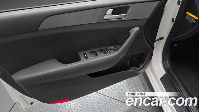 Hyundai Sonata 2017 — photo 14