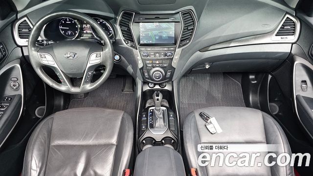 Hyundai Santafe 2016 — photo 10