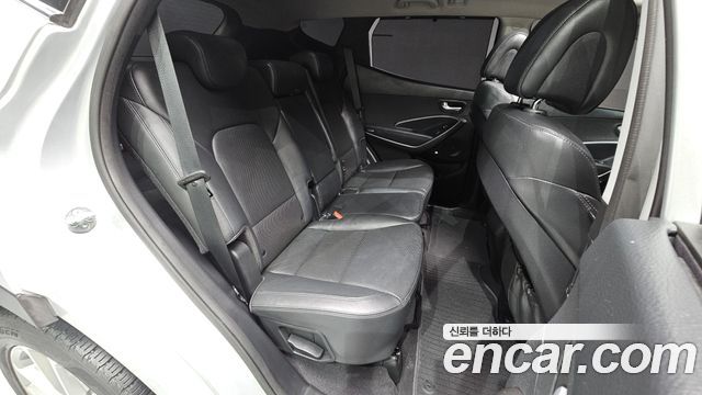 Hyundai Santafe 2016 — photo 17