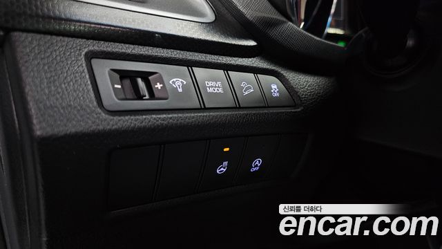 Hyundai Santafe 2016 — photo 24