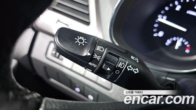 Hyundai Santafe 2016 — photo 25